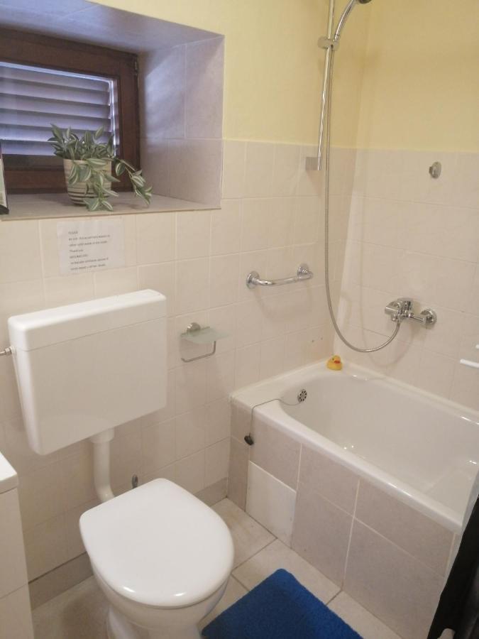 Holiday Home Nada I Milan Lovinac  Bagian luar foto