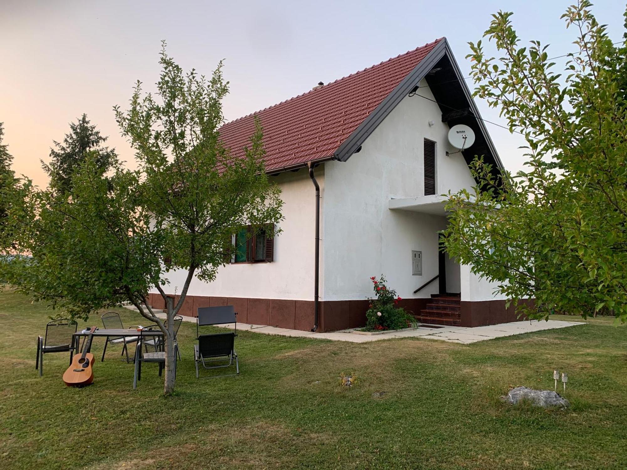 Holiday Home Nada I Milan Lovinac  Bagian luar foto